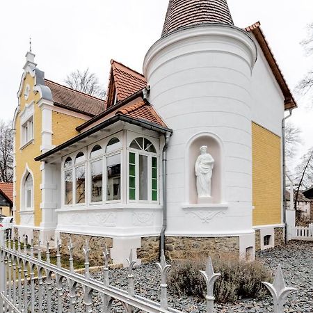 Villa An Der Bode ทาเลอ ภายนอก รูปภาพ